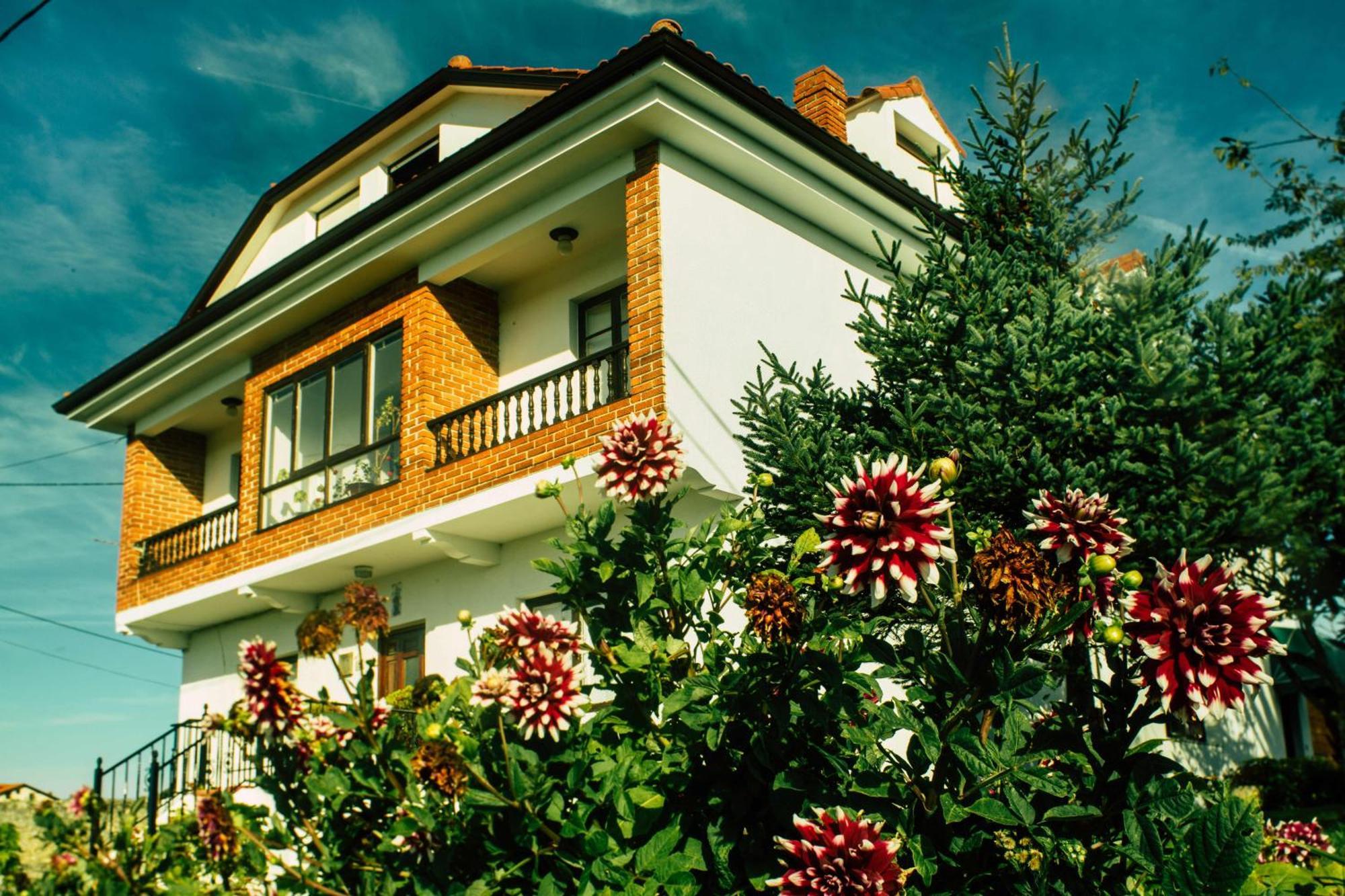 Hostel Liquid Surfhouse Langre  Zewnętrze zdjęcie